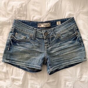 BKE Sabrina jean shorts